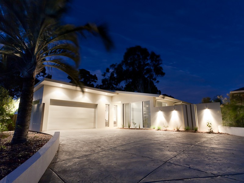 106 Sunset Drive, Little Mountain QLD 4551