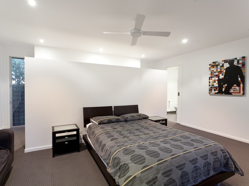 106 Sunset Drive, Little Mountain QLD 4551