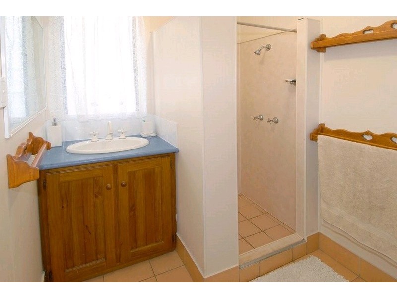 99 Taylor Avenue, Golden Beach QLD 4551