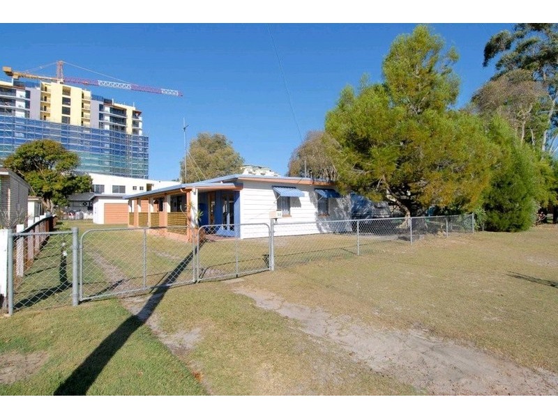 99 Taylor Avenue, Golden Beach QLD 4551