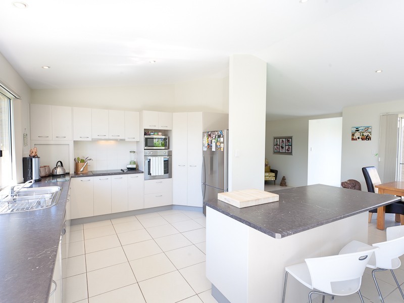 16 The Dales Crescent, Little Mountain QLD 4551