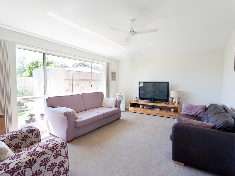 16 The Dales Crescent, Little Mountain QLD 4551