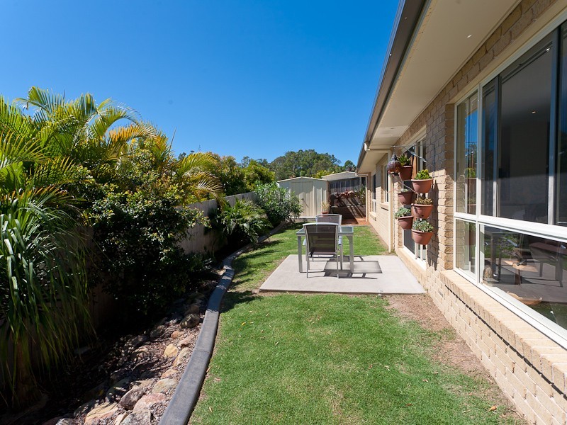 16 The Dales Crescent, Little Mountain QLD 4551