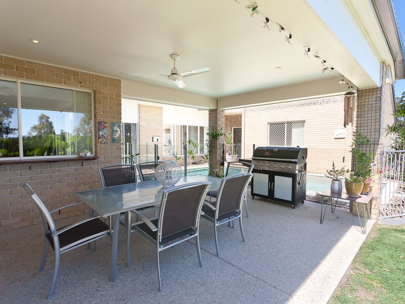 16 The Dales Crescent, Little Mountain QLD 4551