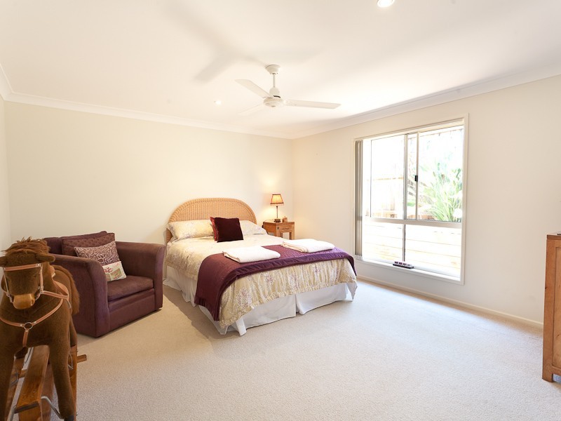 16 The Dales Crescent, Little Mountain QLD 4551