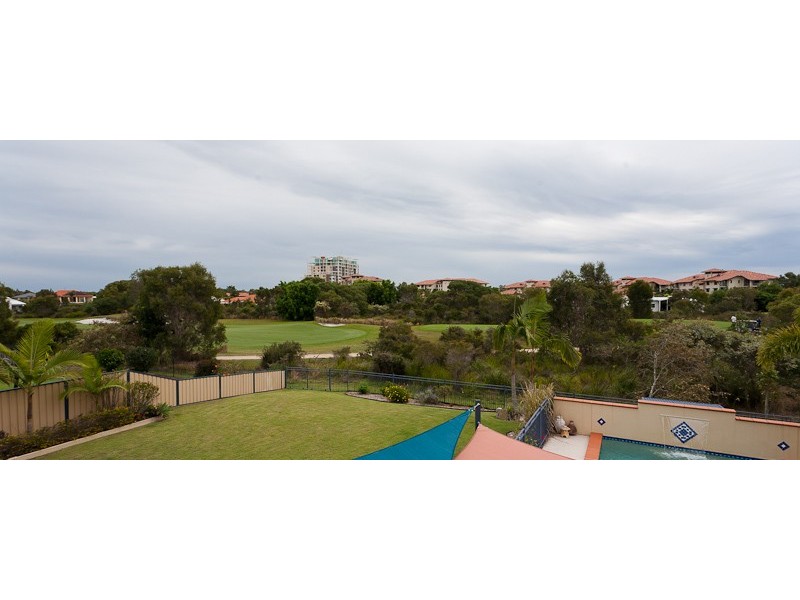 5 Webb Ellis Court, Pelican Waters QLD 4551