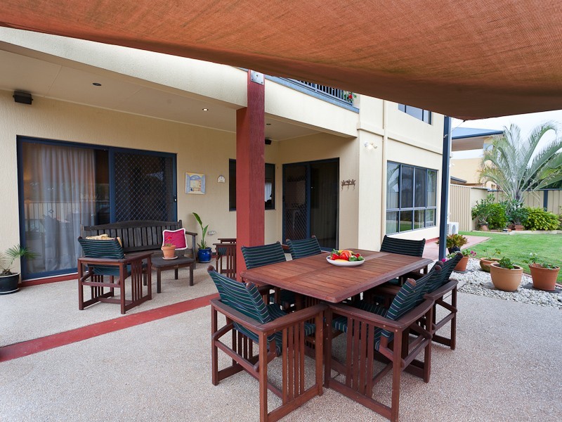 5 Webb Ellis Court, Pelican Waters QLD 4551