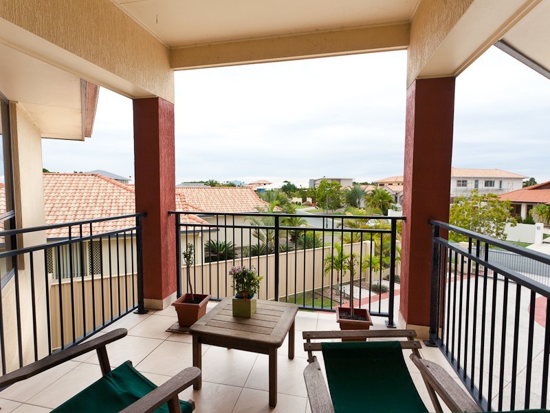 5 Webb Ellis Court, Pelican Waters QLD 4551