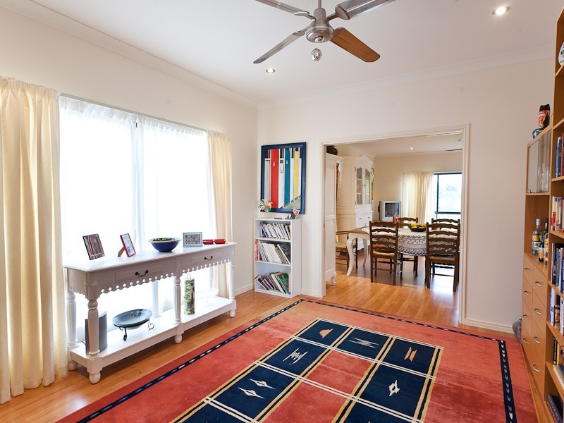 5 Webb Ellis Court, Pelican Waters QLD 4551