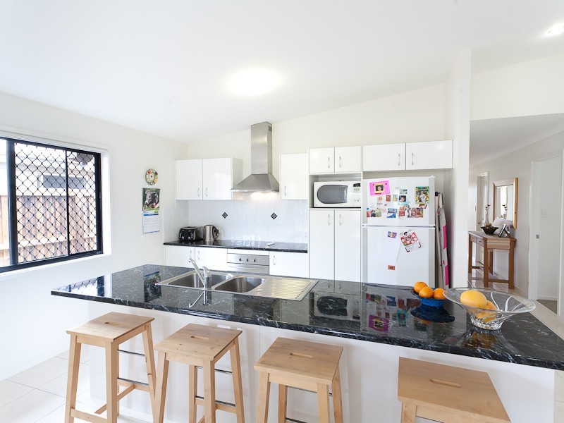 12 Crater Street, Caloundra QLD 4551