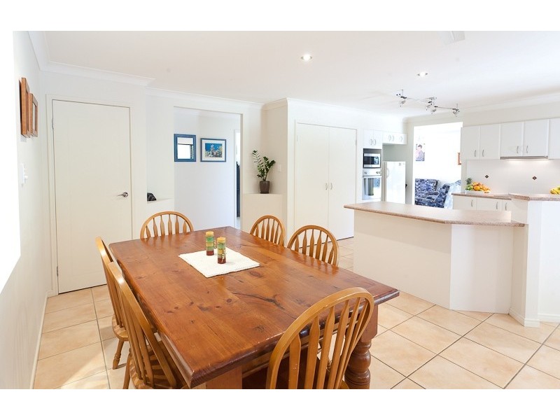 37 Gallery Place, Little Mountain QLD 4551