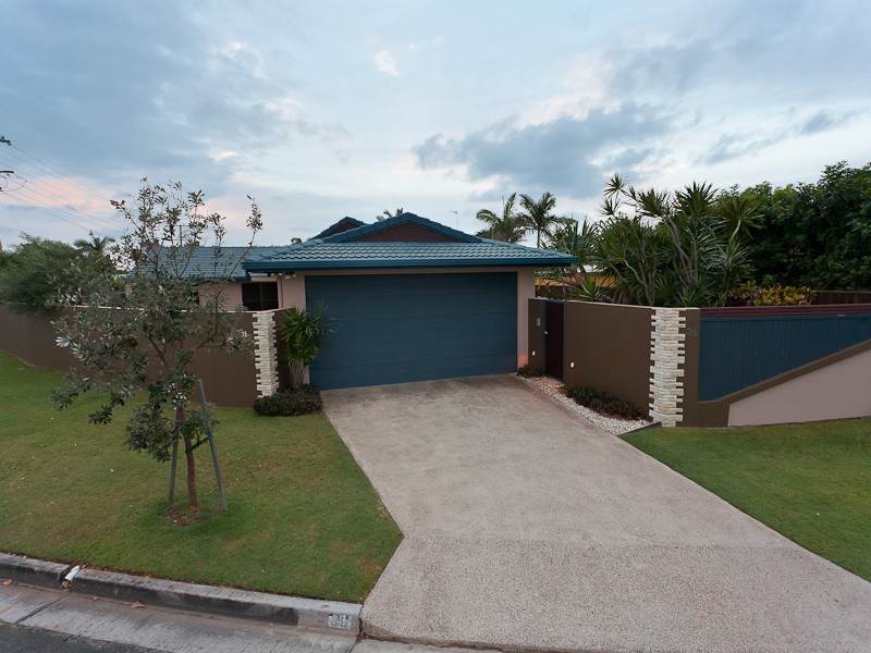 39 Undara Avenue, Buddina QLD 4575