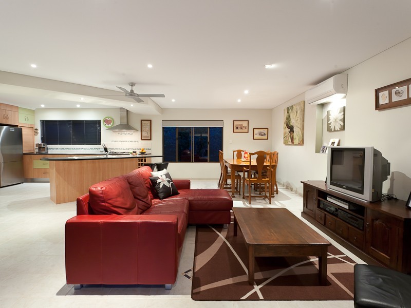 39 Undara Avenue, Buddina QLD 4575