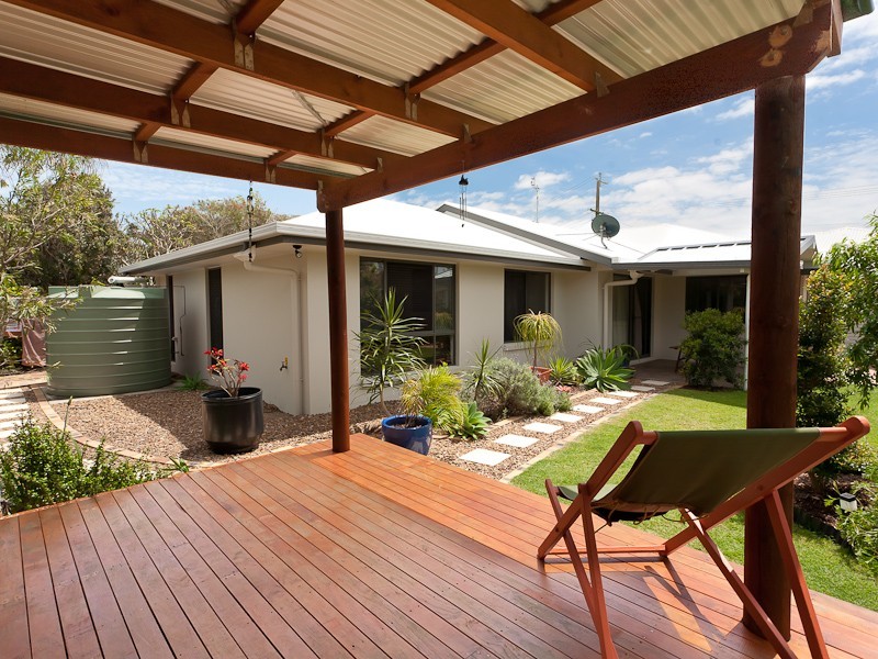 14 Coonang Crescent, Warana QLD 4575