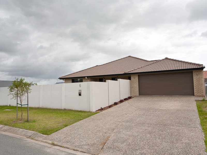 6 Peony Circuit, Little Mountain QLD 4551