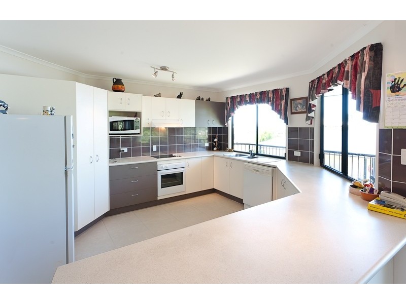 24 Grey Gum Drive, Little Mountain QLD 4551