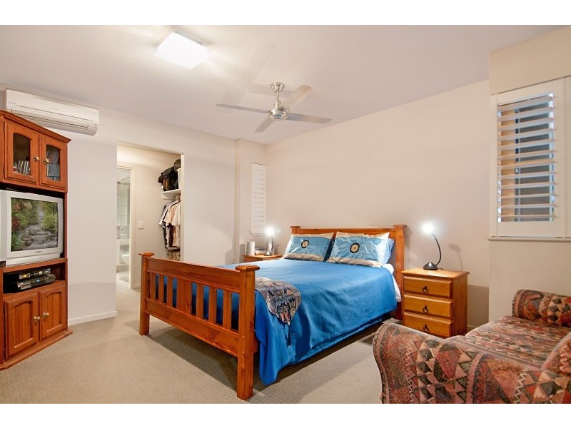 2/15 Orvieto Terrace, Kings Beach QLD 4551