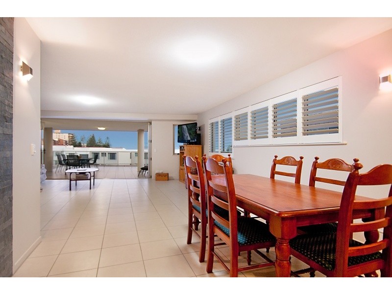 2/15 Orvieto Terrace, Kings Beach QLD 4551