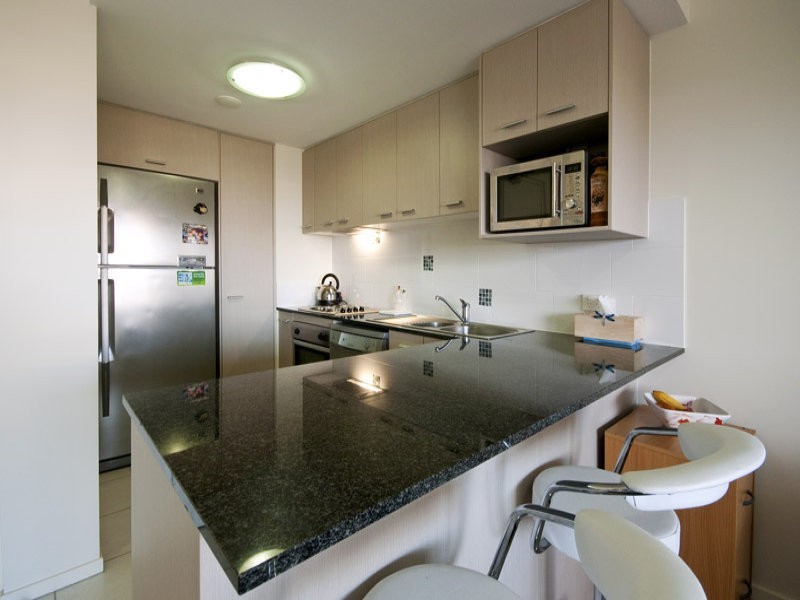 38/4 Grand Parade, Kawana Island QLD 4575