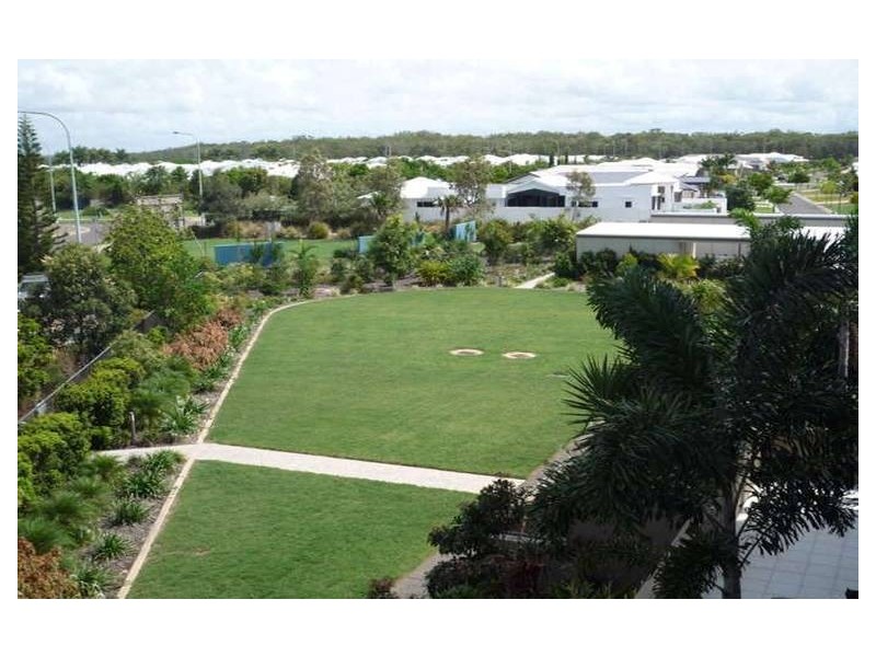 38/4 Grand Parade, Kawana Island QLD 4575