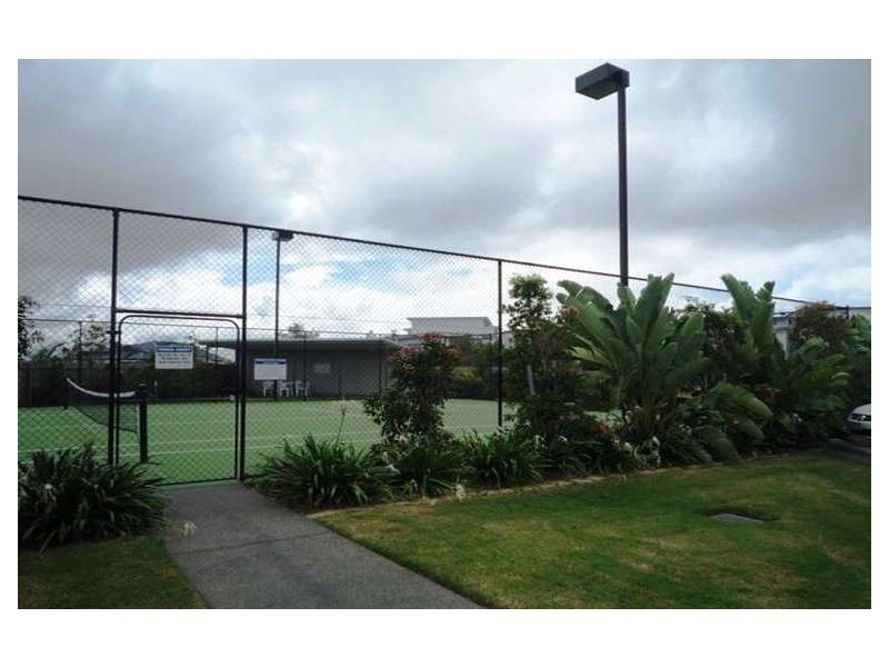 38/4 Grand Parade, Kawana Island QLD 4575