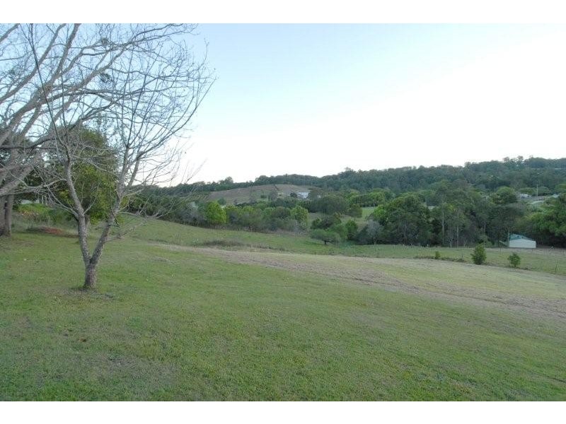 14 Burnside Road, Nambour QLD 4560