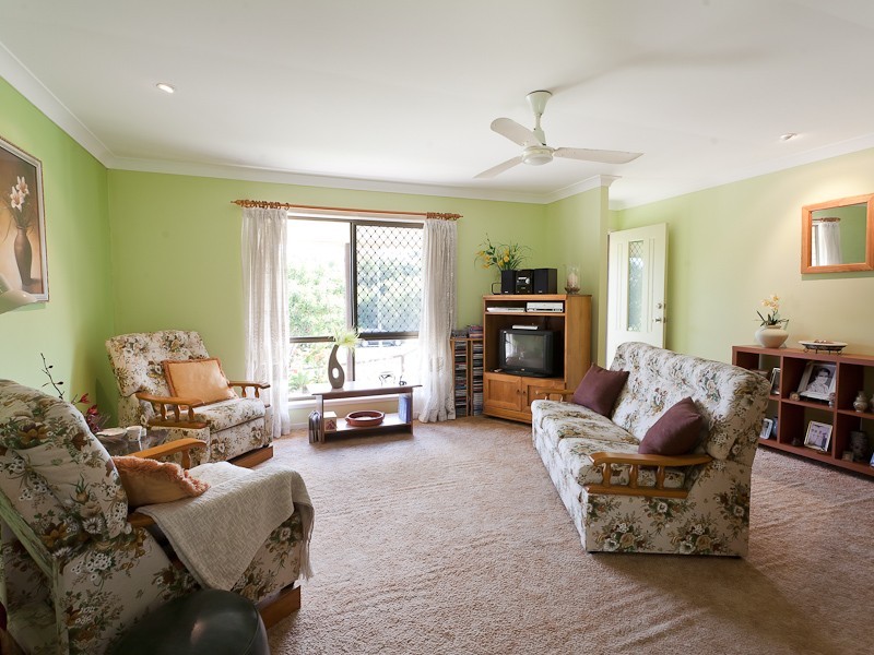 49 Beerburrum Street, Battery Hill QLD 4551