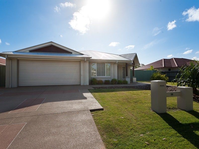 14 Resolution Street, Pelican Waters QLD 4551