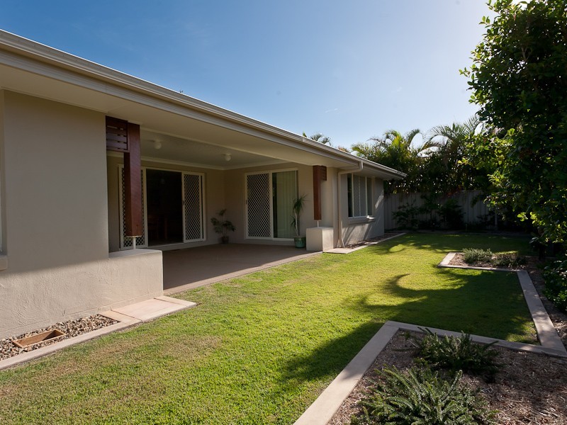 14 Resolution Street, Pelican Waters QLD 4551