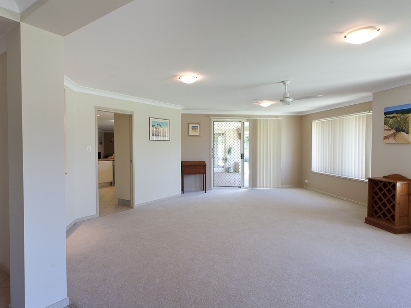 14 Resolution Street, Pelican Waters QLD 4551