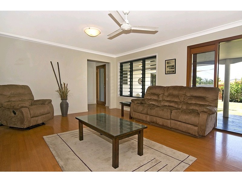 12 McLean Street, Golden Beach QLD 4551