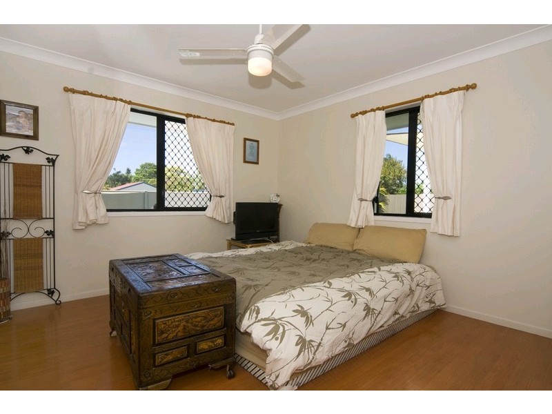 12 McLean Street, Golden Beach QLD 4551