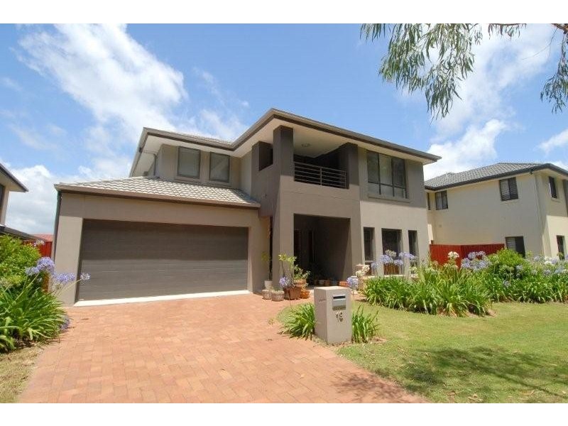 19 Tall Trees Way, Little Mountain QLD 4551