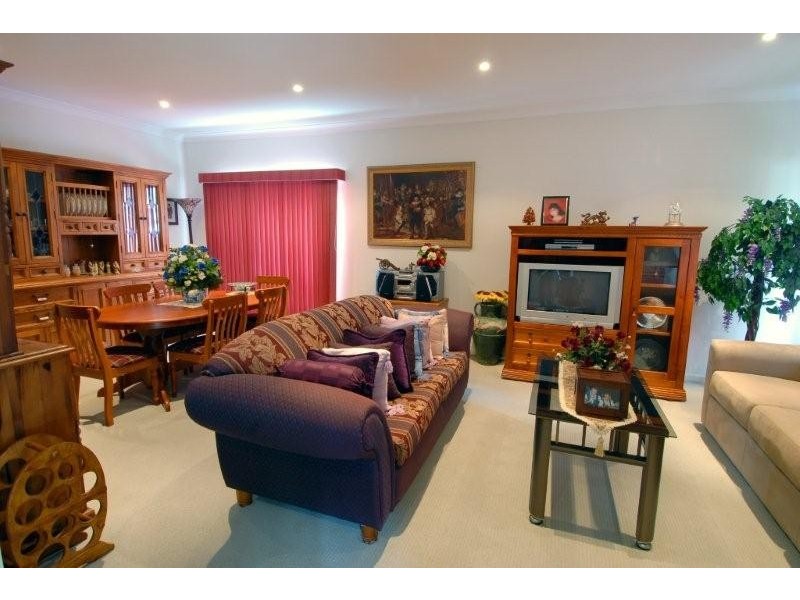 19 Tall Trees Way, Little Mountain QLD 4551