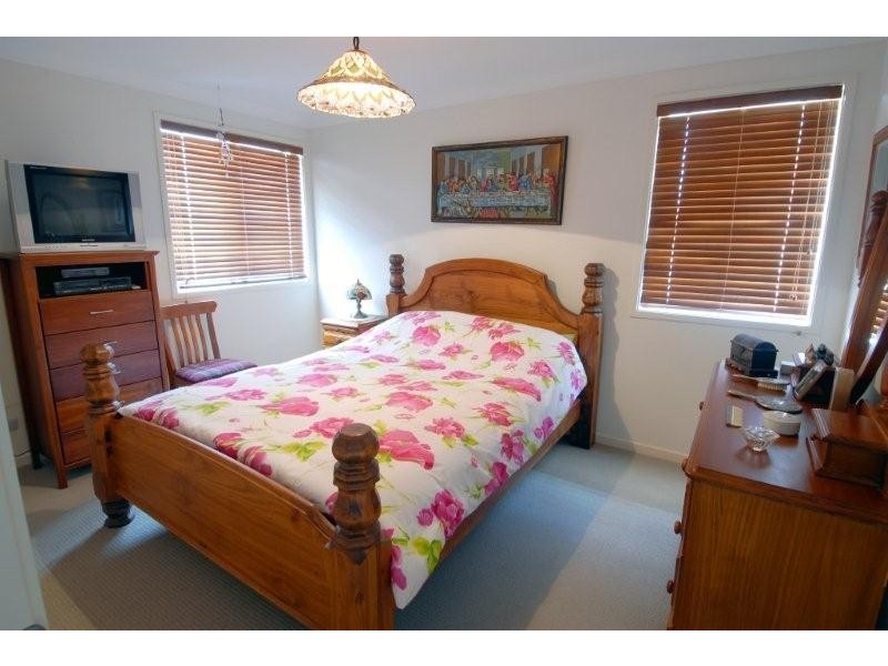 19 Tall Trees Way, Little Mountain QLD 4551