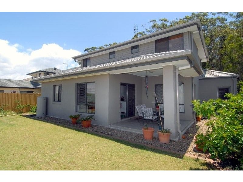 19 Tall Trees Way, Little Mountain QLD 4551