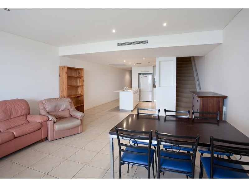 73/7 Grand Parade, Kawana Island QLD 4575