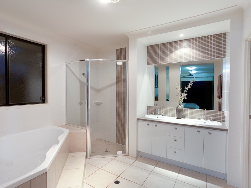 109 Mahogany Drive, Pelican Waters QLD 4551