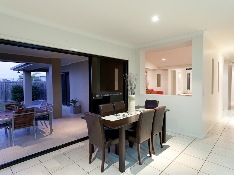 109 Mahogany Drive, Pelican Waters QLD 4551