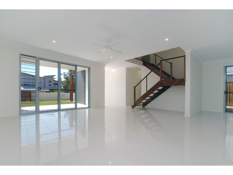 26 Dicky Beach Close, Dicky Beach QLD 4551