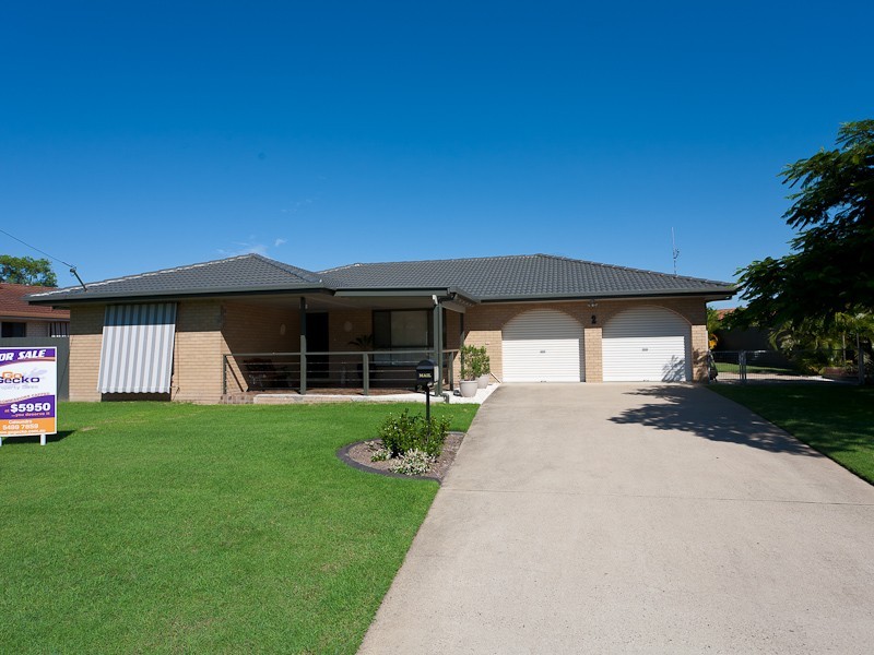 2 Truscott Court, Golden Beach QLD 4551