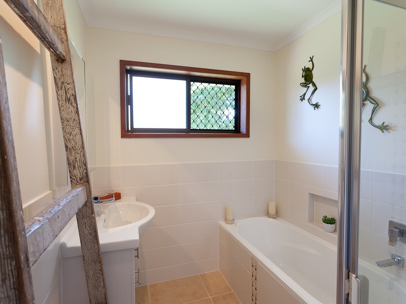 12 Normandy Crescent, Aroona QLD 4551