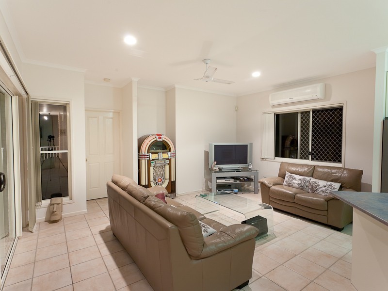 17 Otter Court, Pelican Waters QLD 4551