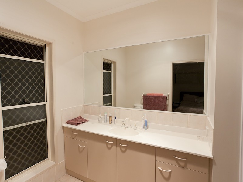 17 Otter Court, Pelican Waters QLD 4551