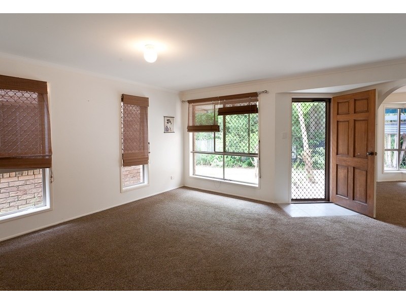 2 Lorinya Court, Battery Hill QLD 4551