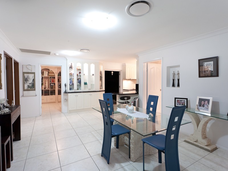 28 Coonang Crescent, Warana QLD 4575