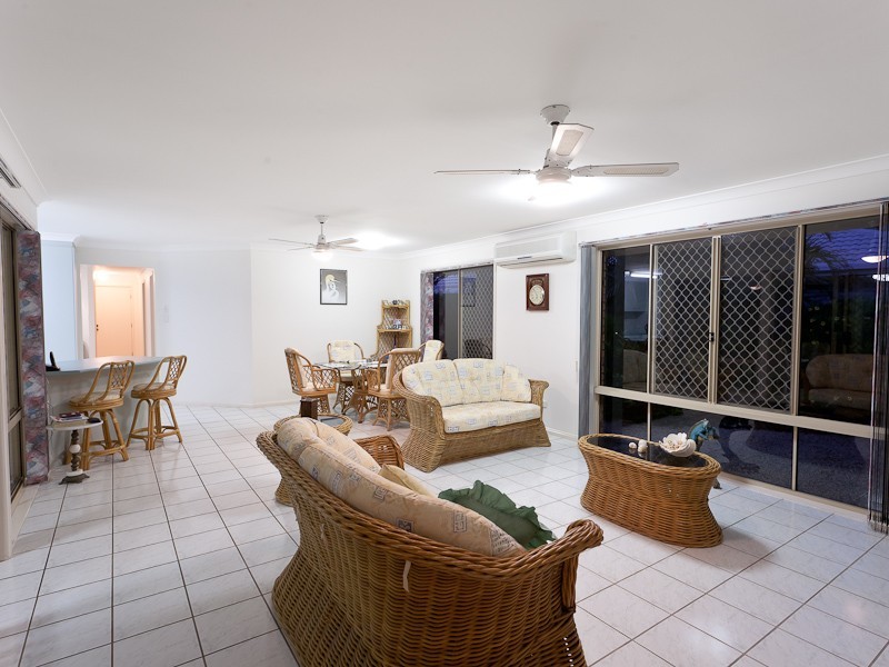 13 Archer Court, Pelican Waters QLD 4551