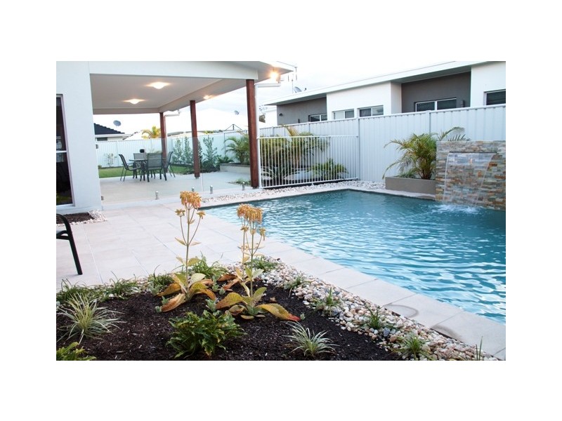 35 Westholme Circuit, Pelican Waters QLD 4551