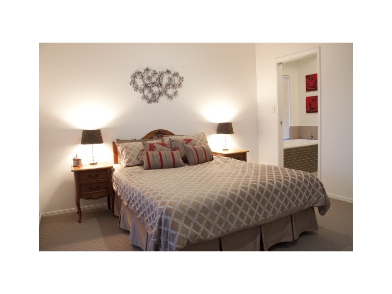 35 Westholme Circuit, Pelican Waters QLD 4551