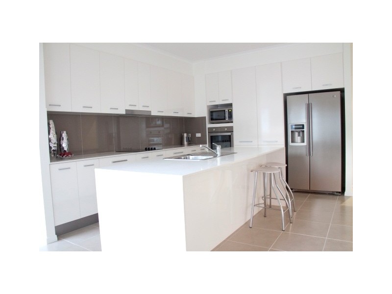 35 Westholme Circuit, Pelican Waters QLD 4551